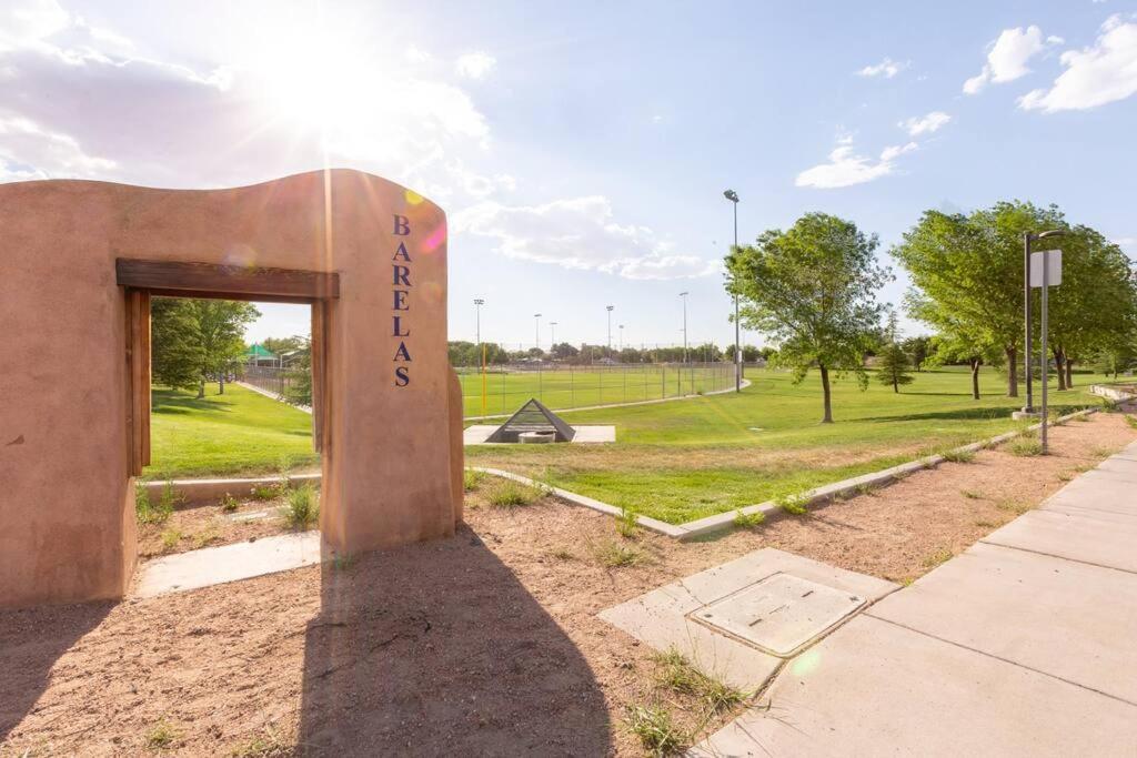 The Patito: Walk To The Zoo, Cafes And Restaurants Villa Albuquerque Exterior foto
